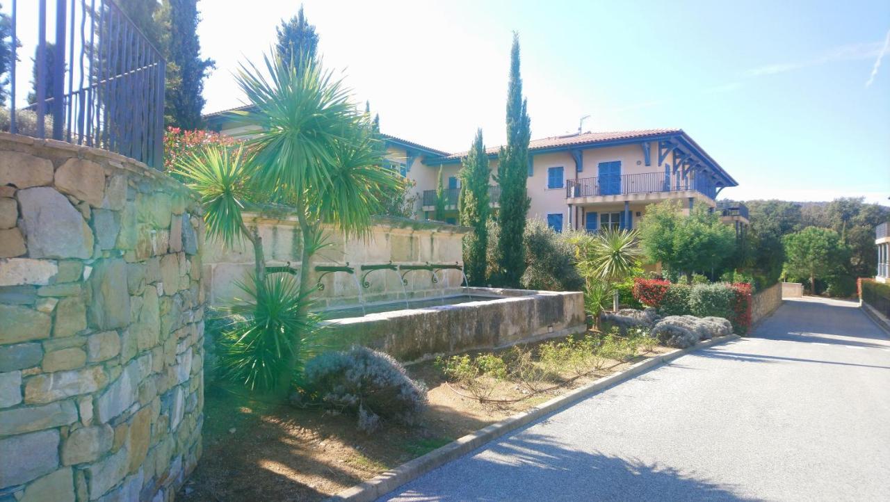 Appartement Premium T3 Residence Piscine La Croix-Valmer Exterior photo